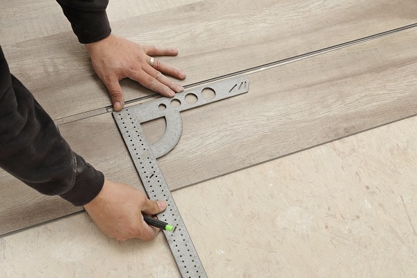 measuring vinyl flooring